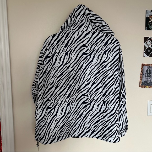 Zara Jacket - Picture 3 of 3